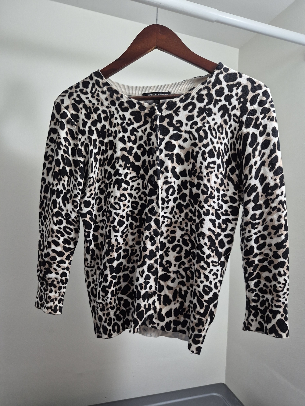 Cable & Gauge Leopard Print Cardigan - Black & Cream